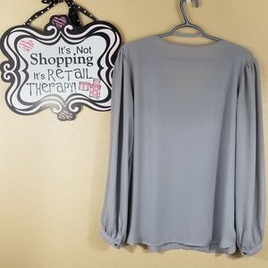 Violet & Claire Tops - Violet & Claire Gray Blouse, size Large Violet & Claire Tops - Violet & Claire Gray Blouse, size Large